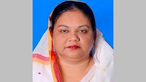 পাবনায় সাবেক ভূমিমন্ত্রীর মেয়ে আওয়ামী লীগ নেত্রী গ্রেপ্তার