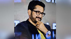 হাত ভর্তি কাজের মধ্যে পরমব্রতর নতুন সিদ্ধান্ত
