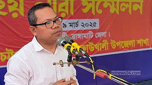 ‘ফ্যাসিস্ট’ পতনের পরও শাসন কাঠামো বিদ্যমান: মাইকেল চাকমা