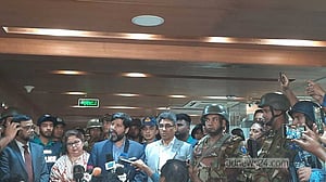 কোনো অন্যায় দাবির কাছে মাথা নত করব না: বিএসইসি চেয়ারম্যান