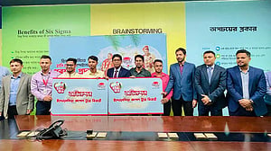 রিগ্যালের ‘হানি বার্ড’ ক্যাম্পেইনের বিজয়ীরা পেলেন পুরস্কার