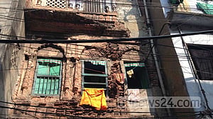সরকারি বরাদ্দের ‘পরিত্যক্ত বাড়ির’ নামজারি করা যাবে