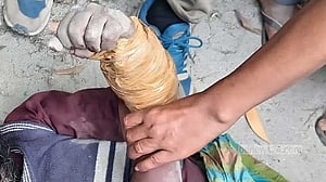 সিরাজগঞ্জে টেপে মোড়ানো লাশ পড়ে ছিল রাস্তার পাশে