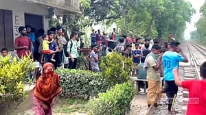 সিরাজগঞ্জে ‘রেললাইনে মাথা দিয়ে শুয়ে ছিল কিশোরী’, কাটা পড়ে মৃত্যু