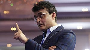 দুবাইয়ে ভারতের বাড়তি সুবিধা নয়, বরং ক্ষতিই দেখছেন সৌরভ