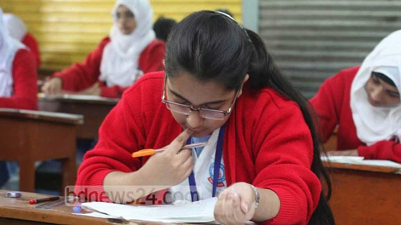 এসএসসি পরীক্ষা এগিয়ে এনে লাভ হবে কতটা?