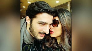 বিচ্ছেদের পরেও সুস্মিতার সঙ্গেই দেখা যায় কেন? কারণ জানালেন রোহমান শল