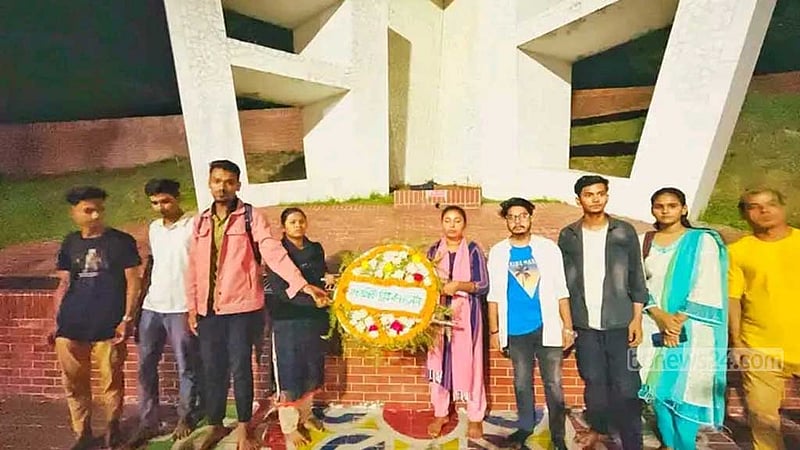 সিলেটে স্বাধীনতা দিবসের প্রথম প্রহরে শহীদ মিনারে ফুল দিতে বাধার অভিযোগ