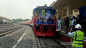 আনুষ্ঠানিকভাবে খুলছে যমুনা রেলসেতু