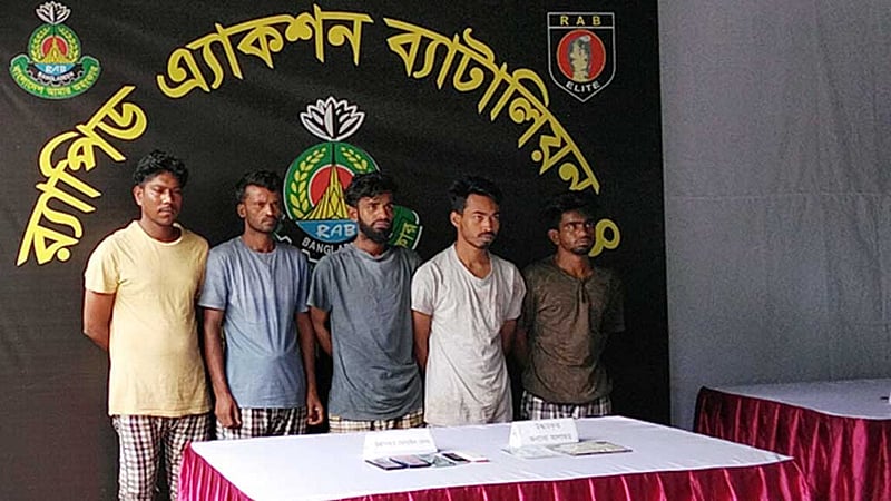 পল্লবীতে চালককে হত্যা করে অটো ছিনতাইয়ের ঘটনায় ৫ জন গ্রেপ্তার