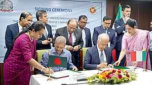 ইতালির সঙ্গে এমওইউ, বৈধ অভিবাসন বাড়ানোর লক্ষ্য