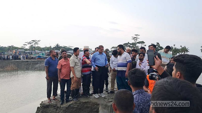 ভোলায় ভেসে গেছে গবাদি পশু-ঘের, ৫ হাজার ঘরবাড়ির ক্ষতি