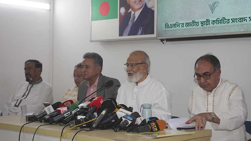 নির্বাচন বিলম্বিত করতে উসিলা বের করা হচ্ছে: খন্দকার মোশাররফ