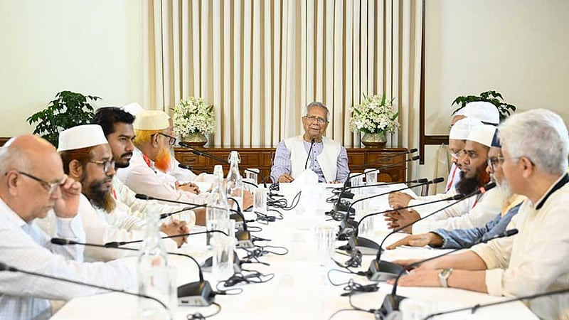 আপনি ‘পরাজিত’ হলে আমরাও ‘পরাজিত’ হব: প্রধান উপদেষ্টাকে রেজাউল করিম