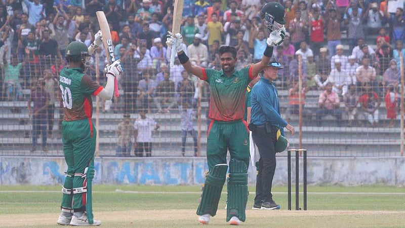 আকবরের অসাধারণ ১৩১ রানের পর পথ হারিয়ে বাংলাদেশের হার
