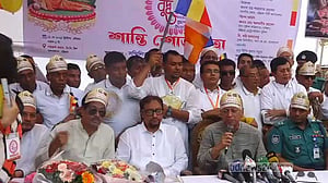 দেশে আর অশান্তি চাই না: খসরু