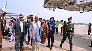 সরকারের দায়িত্ব নেওয়ার পর প্রথমবার চট্টগ্রামে ইউনূস