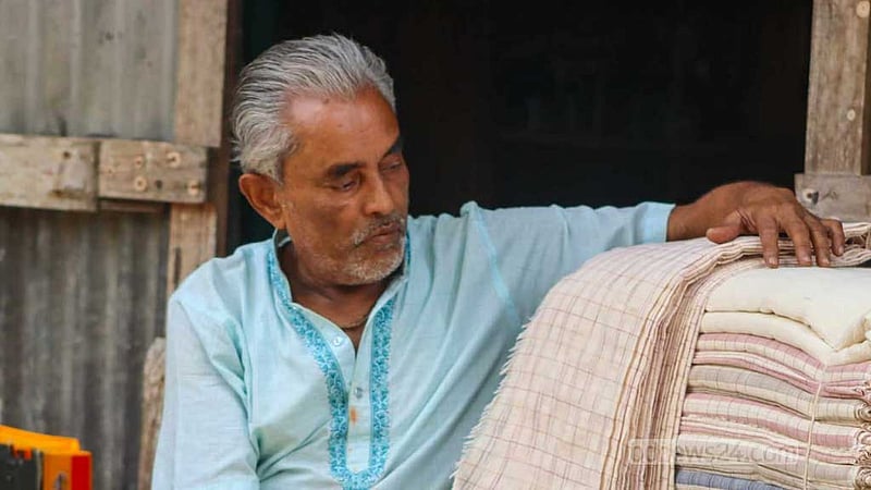 জিআই স্বীকৃতি: তাঁতের খাদিকে সরকারি পৃষ্ঠপোষকতার দাবি