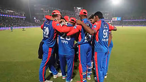 মুস্তাফিজদের গুরুত্বপূর্ণ ম্যাচে বৃষ্টির চোখ রাঙানি