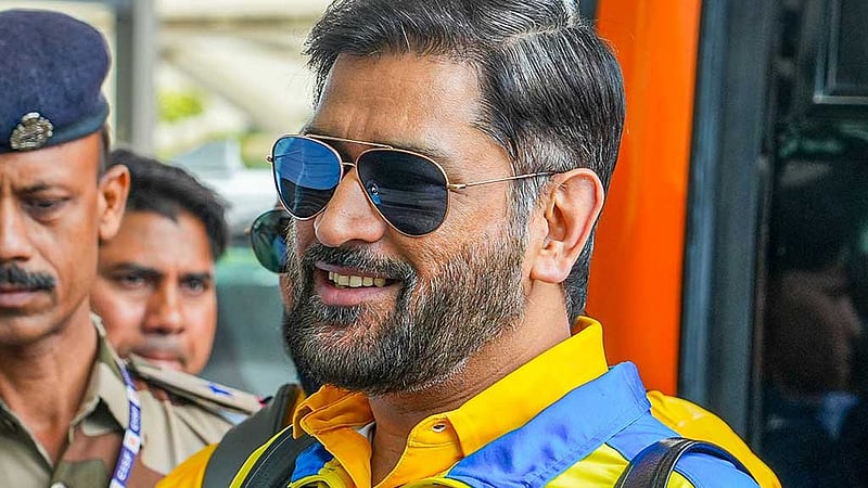 ‘বলছি না এখানেই শেষ, ফিরে আসব সেটাও বলছি না’, অবসর প্রসঙ্গে ধোনি