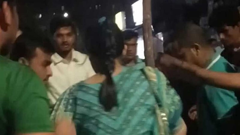 ডিআরইউতে সাংবাদিকদের ওপর হামলা, দম্পতি কারাগারে