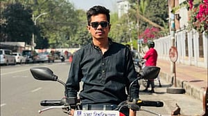 ঢাবিতে ছাত্র হত্যায় জড়িতদের গ্রেপ্তার ও বিচারের দাবি সাদা দলের