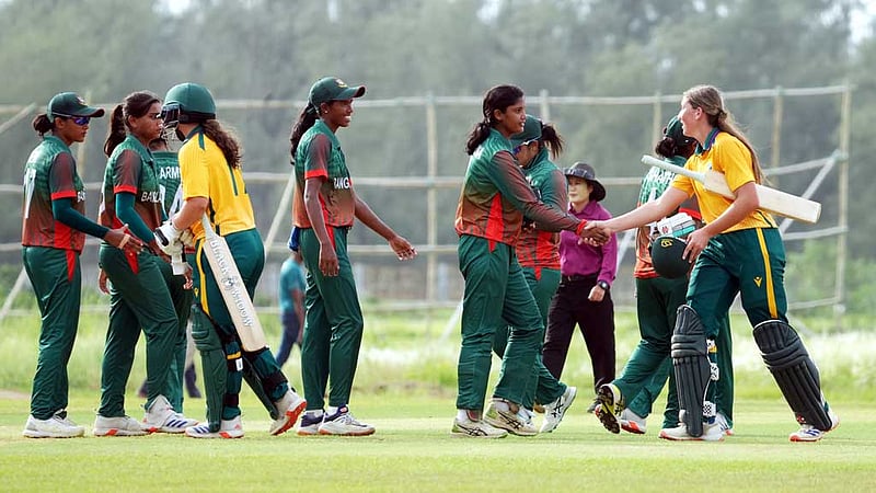 স্বর্ণাদের হতাশ করে সিরিজ প্রোটিয়াদের