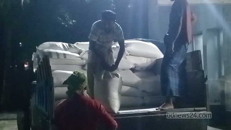 জামালপুরে ভিজিএফের ১০২ বস্তা চাল জব্দ