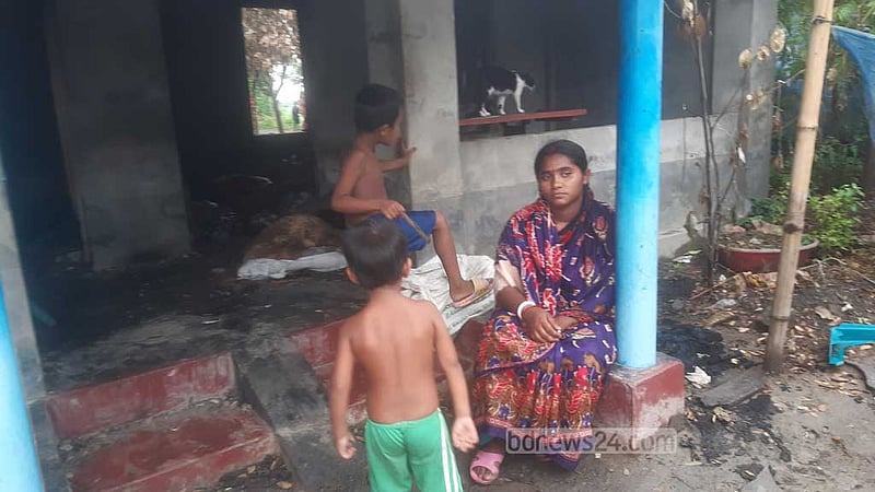 বিএনপি নেতা খুনের পর ২০ ঘরে আগুন: মামলা