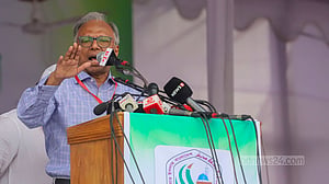 নারী কমিশন তৈরির জন্য কেউ জীবন দেয় নাই: মাহমুদুর রহমান