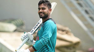 ক্যারিয়ার সেরা র‍্যাঙ্কিংয়ে উঠে চূড়ায় চোখ মিরাজের
