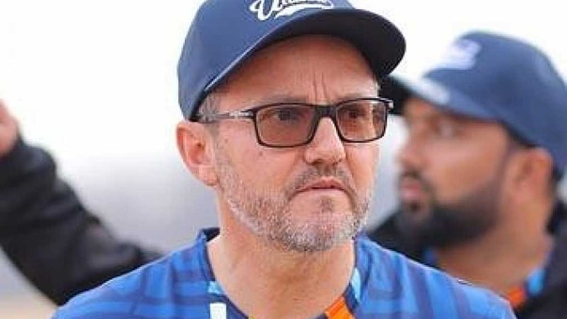 বাংলাদেশ সিরিজের আগে নতুন কোচ পেল পাকিস্তান