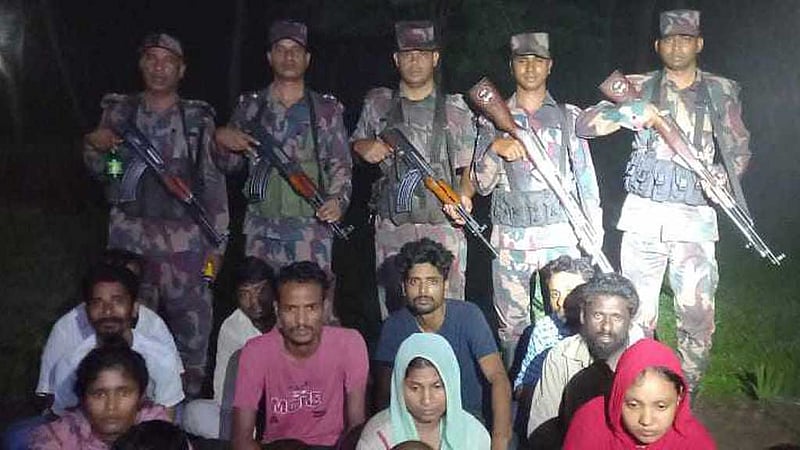 মৌলভীবাজারের ধলই সীমান্তে বাংলাদেশে ঠেলে দেওয়া হল আরও ১৫ জনকে