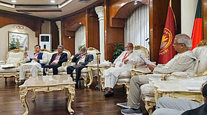 বিতর্কিতদের বাদ দিয়ে উপদেষ্টা পরিষদ পুনর্গঠনের দাবি বিএনপির
