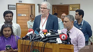 আওয়ামী লীগের নিবন্ধন: নিষিদ্ধের প্রজ্ঞাপন দেখে সিদ্ধান্ত নেবে ইসি