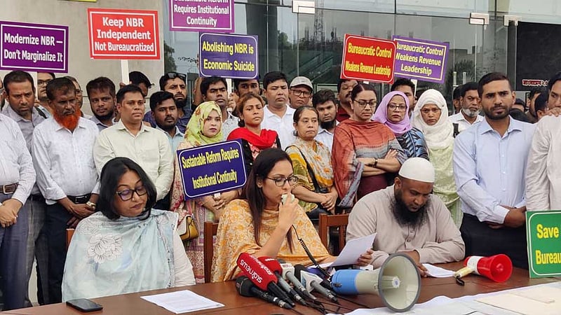 এনবিআর বিলুপ্তি: বন্ধ থাকবে আমদানি-রপ্তানি কার্যক্রমও