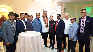 প্রথম ‘আমেরিকান কারি অ্যাওয়ার্ড’, টনি করিম পেলেন আজীবন সম্মাননা