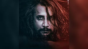 ‘বাবার ছায়া মুখ’, গাইলেন নীহার লিখন