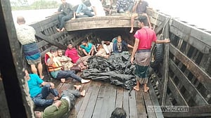 ভাসানচর থেকে আসার পথে মেঘনায় ট্রলার ডুবি, নিখোঁজ ৬