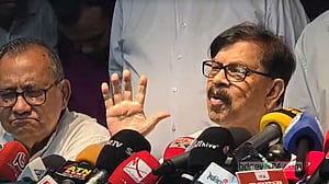 প্রধান উপদেষ্টার সঙ্গে ১০ দলের বৈঠকের পর যা বললেন নেতারা