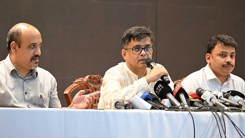 জুলাই অভ্যুত্থানের ৩৩৮ জন এখনও হাসপাতালে: প্রধান উপদেষ্টার দপ্তর