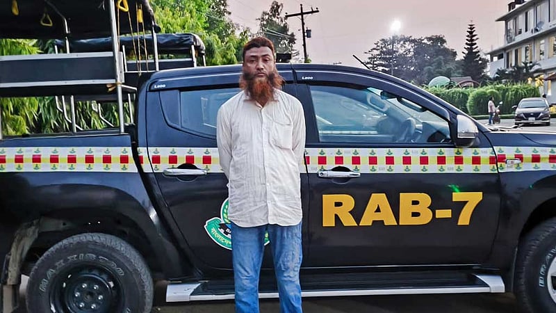 পিলখানা হত্যাকাণ্ড: ফাঁসির দণ্ডপ্রাপ্ত সাবেক বিডিআর জওয়ান গ্রেপ্তার