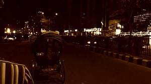 চালককে হাতুড়ি দিয়ে পিটিয়ে রিকশা ছিনতাই
