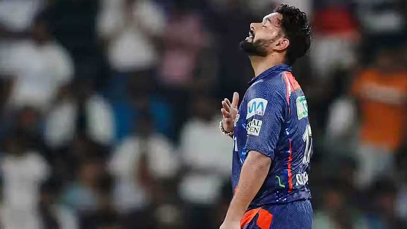 সেঞ্চুরি দিয়ে আইপিএল শেষ করার ম্যাচে পান্তের মোটা অঙ্কের জরিমানা