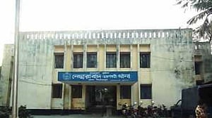 মহানবীকে ‘কটূক্তির’ অভিযোগে পিরোজপুরে যুবক আটক