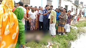 আশুলিয়ায় পুকুরে ভাসছিল নিখোঁজ ২ শিশুর মরদেহ