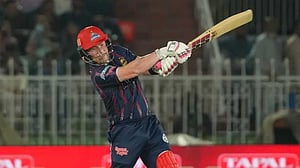২ আসর পর আইপিএলে সাইফার্ট