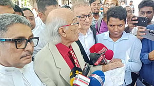 খালাস পেয়ে শফিক রেহমান বললেন, ‘এখন বিচার বিভাগ স্বাধীন’
