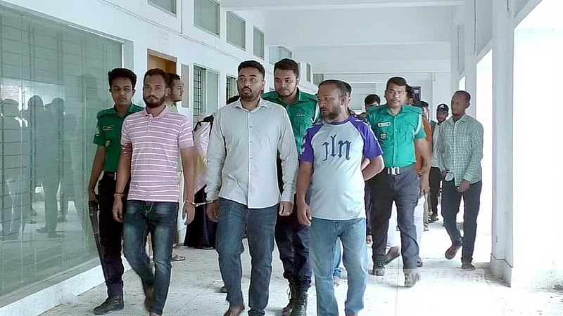 এমসি কলেজ ছাত্রাবাসে ‘দলবেঁধে ধর্ষণ’, ‘ভুক্তভোগী’ তরুণী ও বাদী সাক্ষ্য দেননি