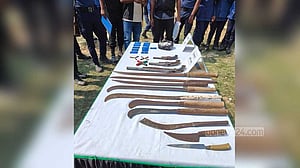 উখিয়া ও টেকনাফের পাহাড়ে যৌথবাহিনীর অভিযান, অস্ত্র-মাদক উদ্ধার